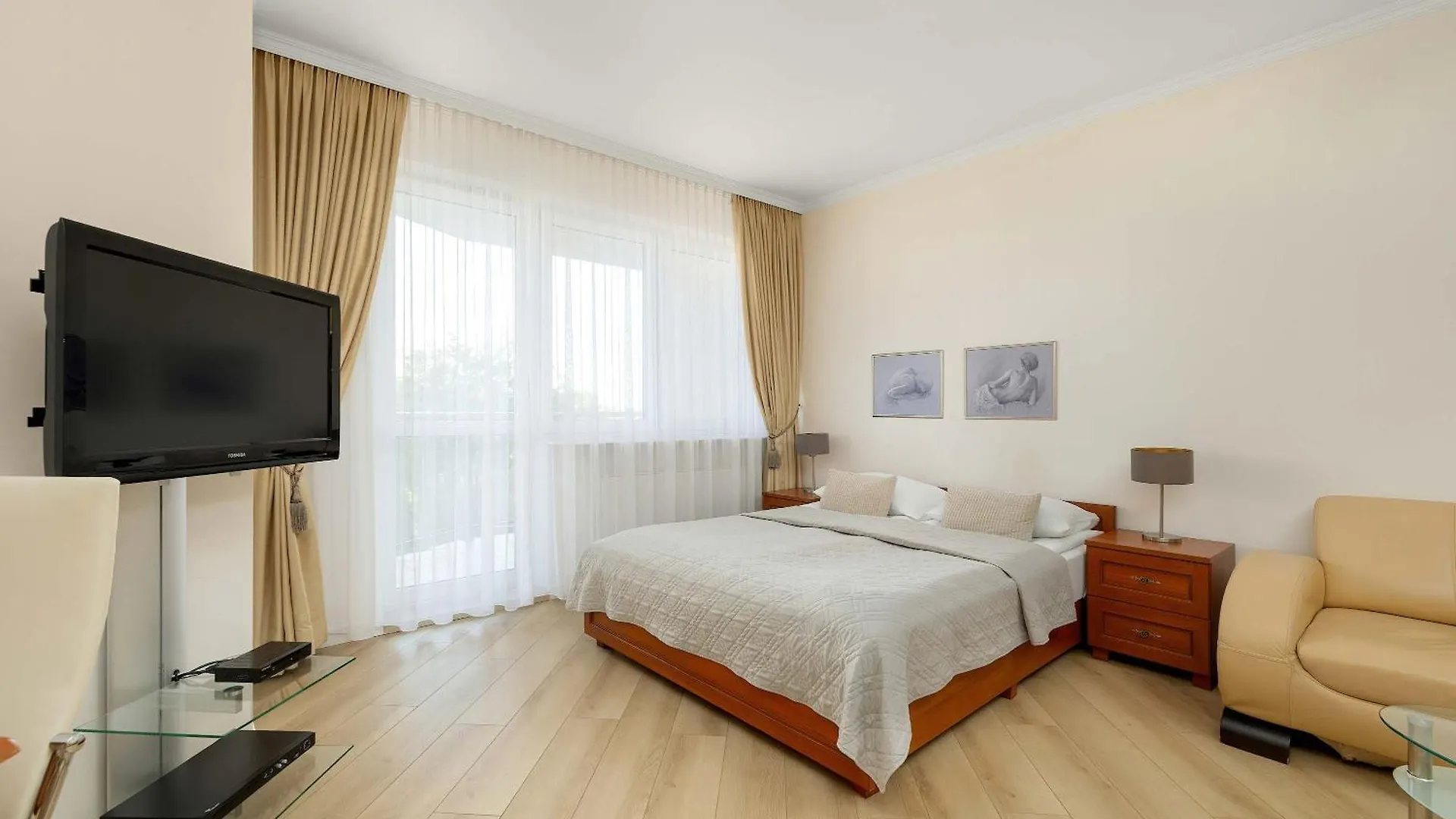 Spacerowa Cozy Apartments With Balcony In Kolobrzeg By Noclegi Renters