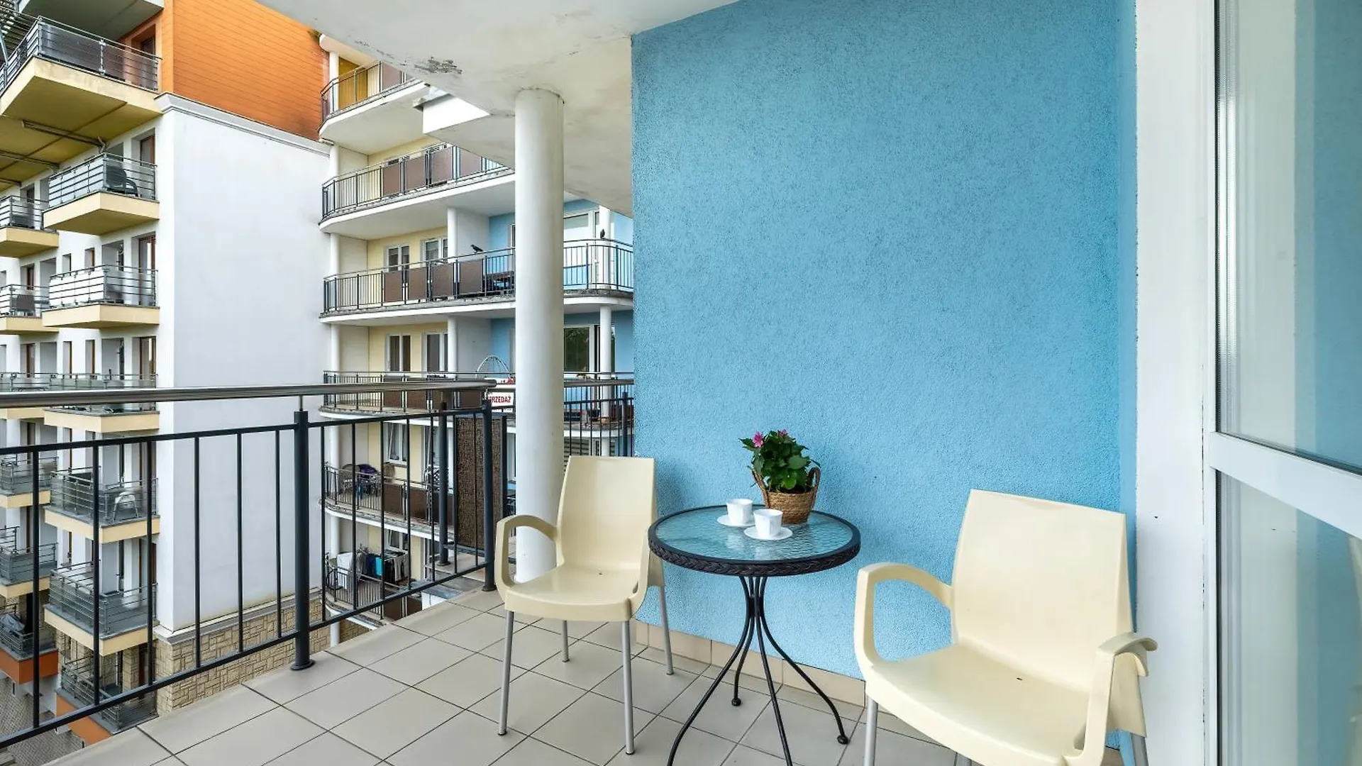 Spacerowa Cozy Apartments With Balcony In Kolobrzeg By Noclegi Renters