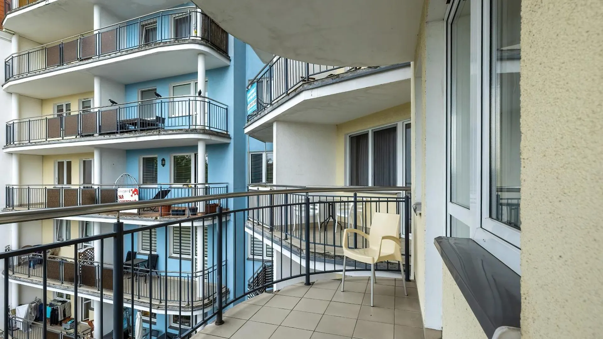Spacerowa Cozy Apartments With Balcony In Kolobrzeg By Noclegi Renters