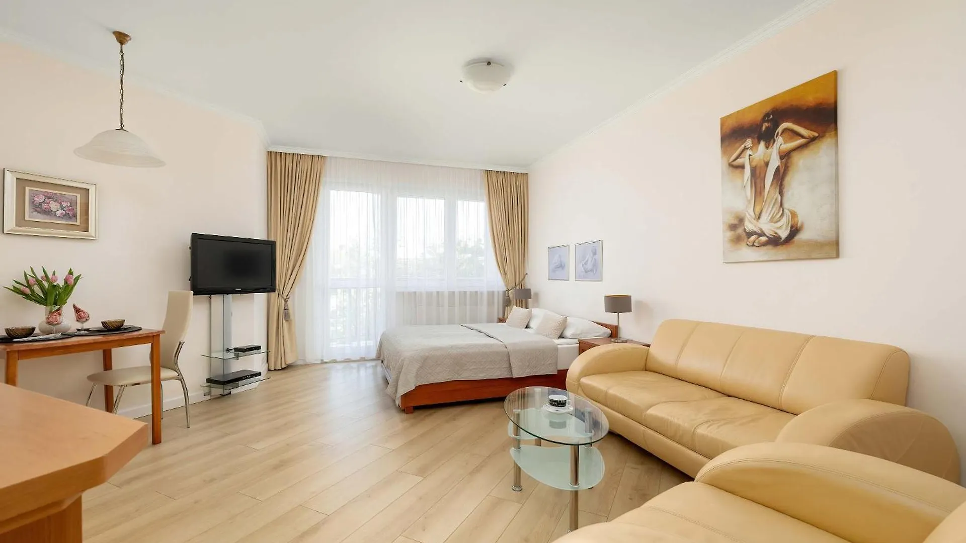 Spacerowa Cozy Apartments With Balcony In Kolobrzeg By Noclegi Renters