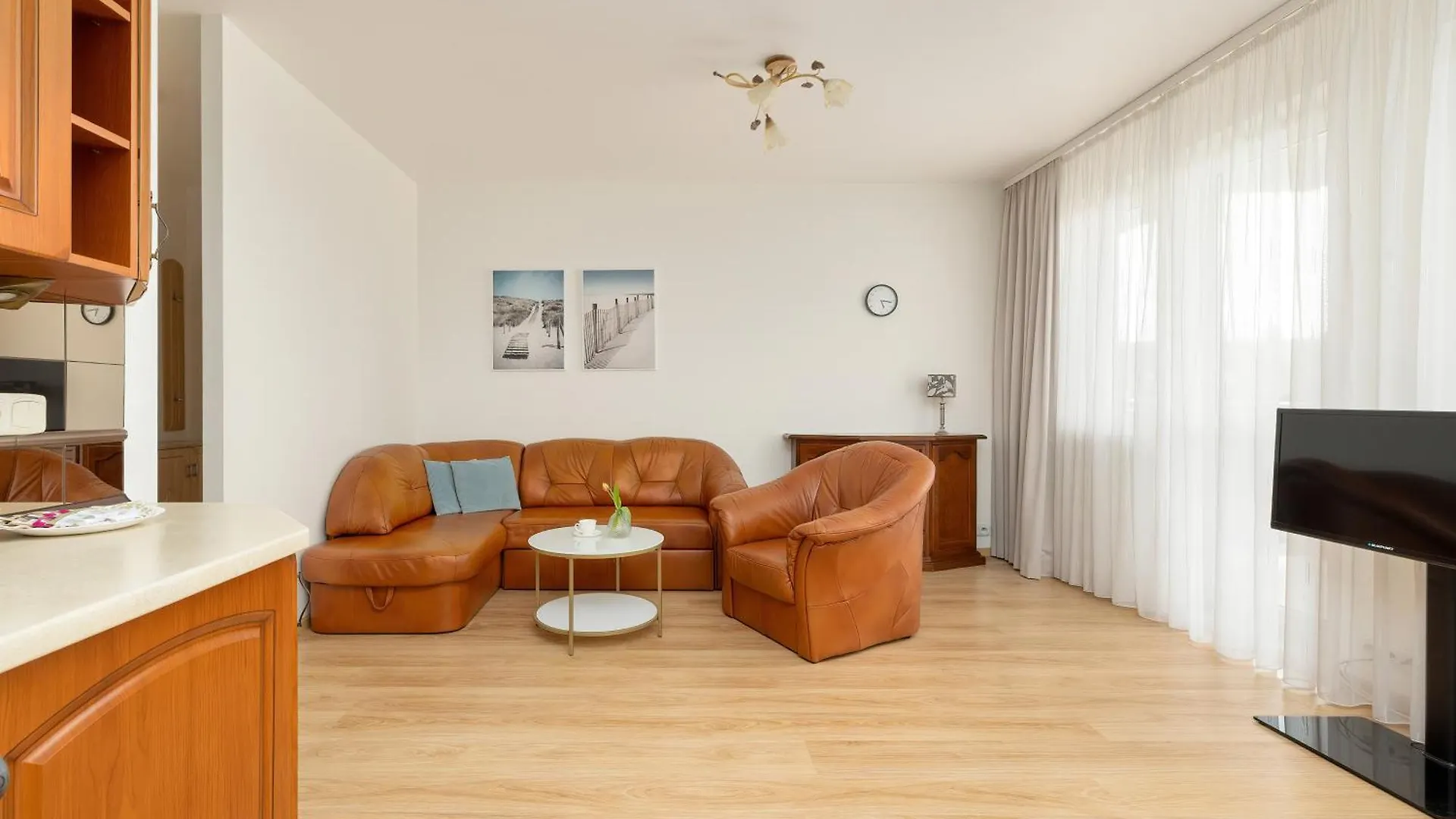 Spacerowa Cozy Apartments With Balcony In Kolobrzeg By Noclegi Renters